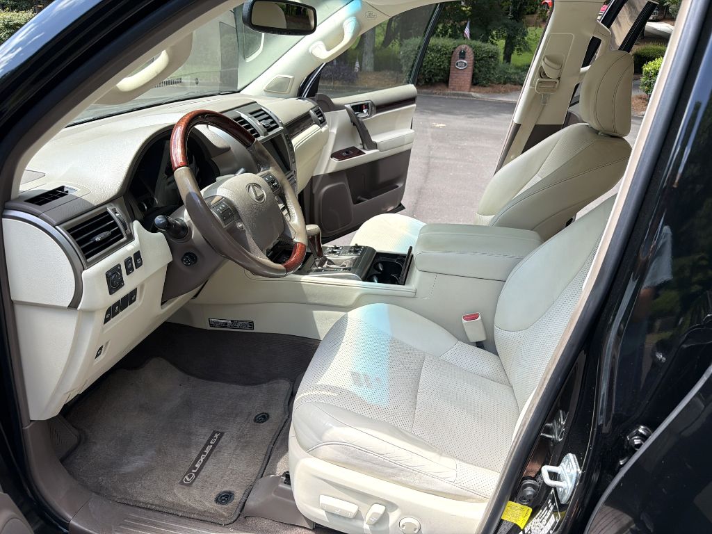2016 Lexus GX Luxury - Photo 11
