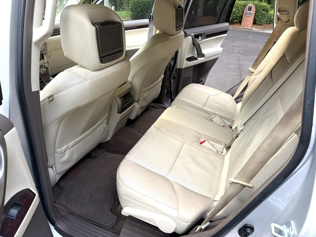 2015 Lexus GX Base - Photo 14