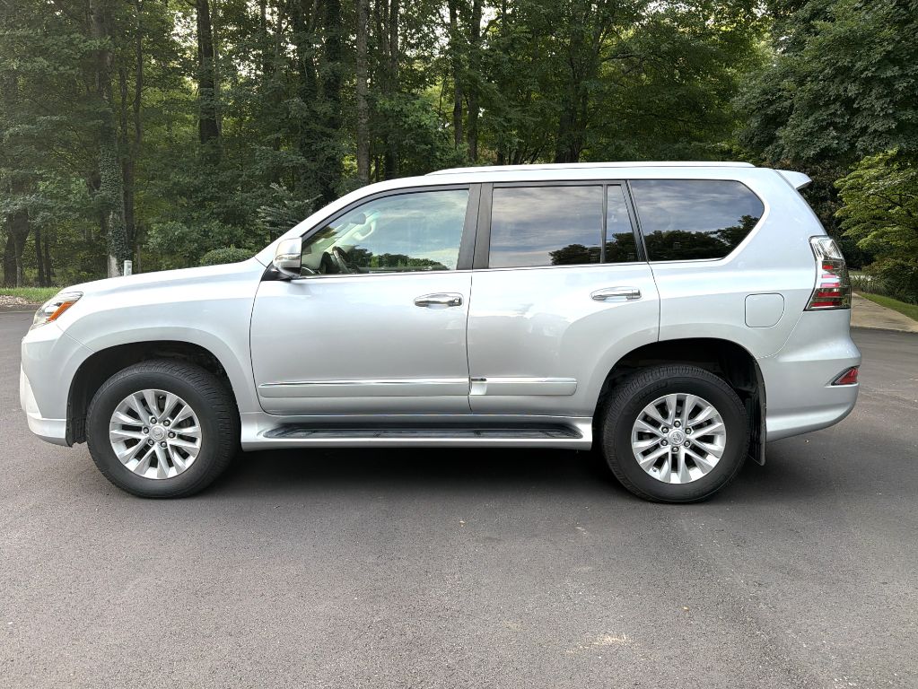 2015 Lexus GX Base - Photo 12