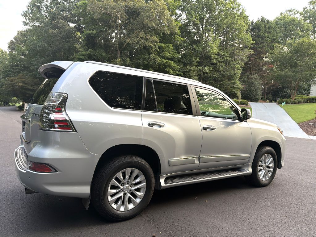 2015 Lexus GX Base - Photo 7