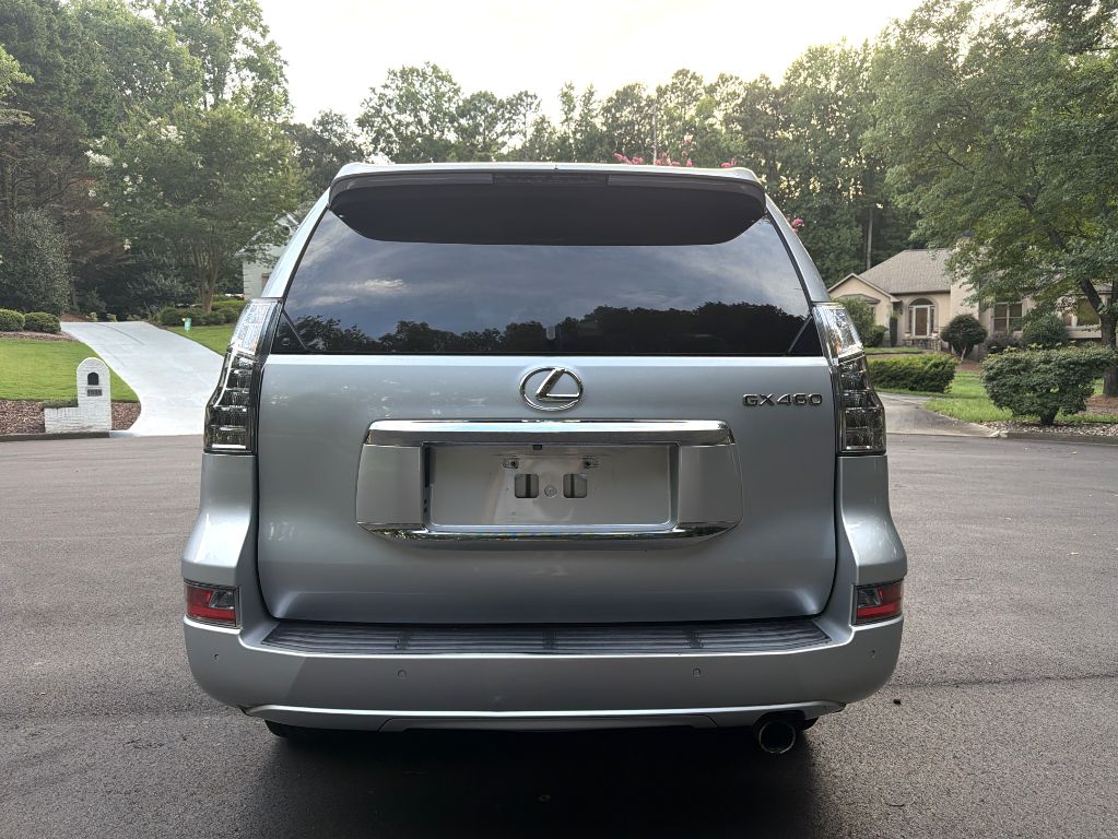 2015 Lexus GX Base - Photo 9