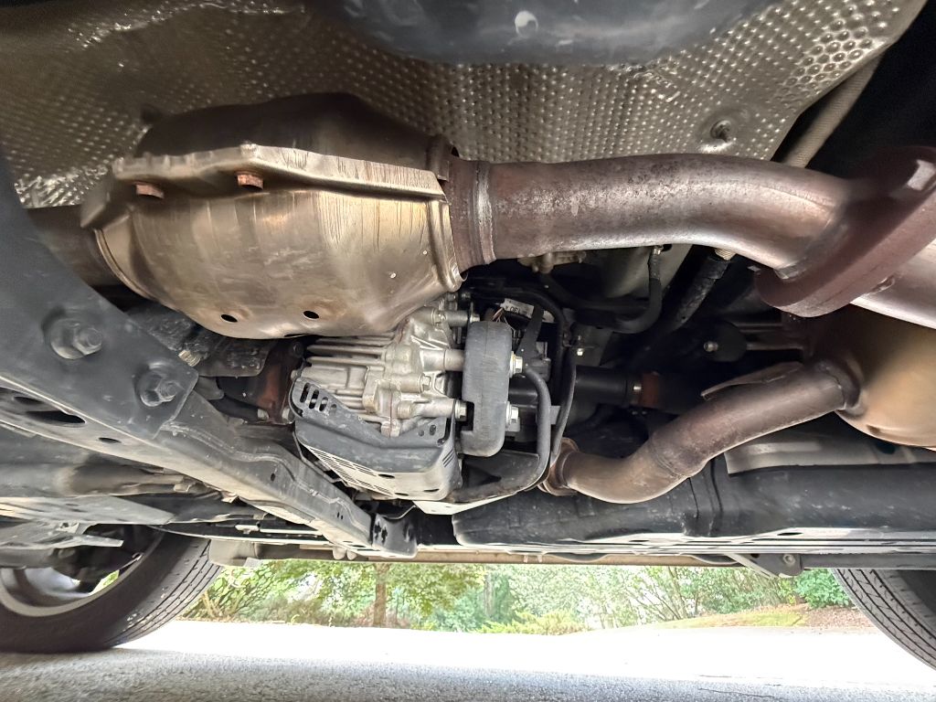 2016 Lexus LX 570 - Photo 39