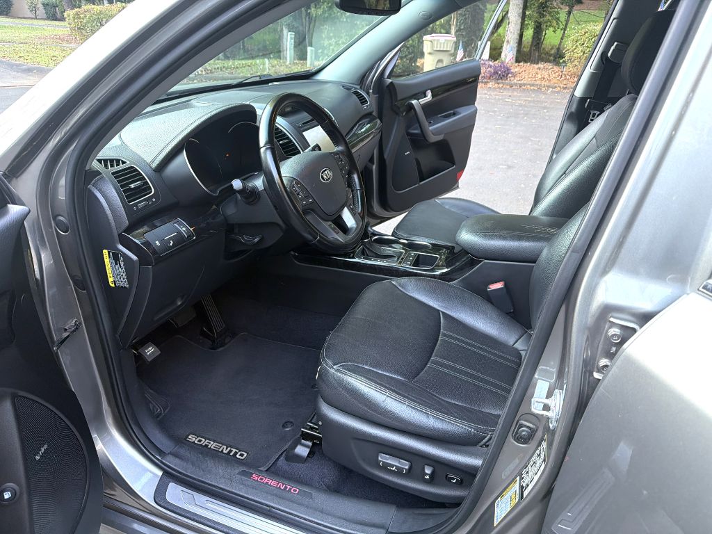2014 Kia Sorento SX - Photo 13