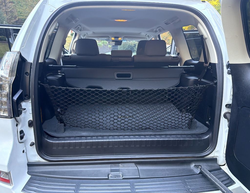 2020 Lexus GX PREMIUM - Photo 17